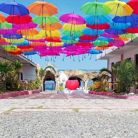 Belle'S Beach Resort Bolinao Kültér fotó